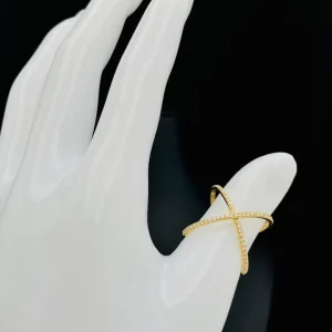 Trendy Orbit Ring